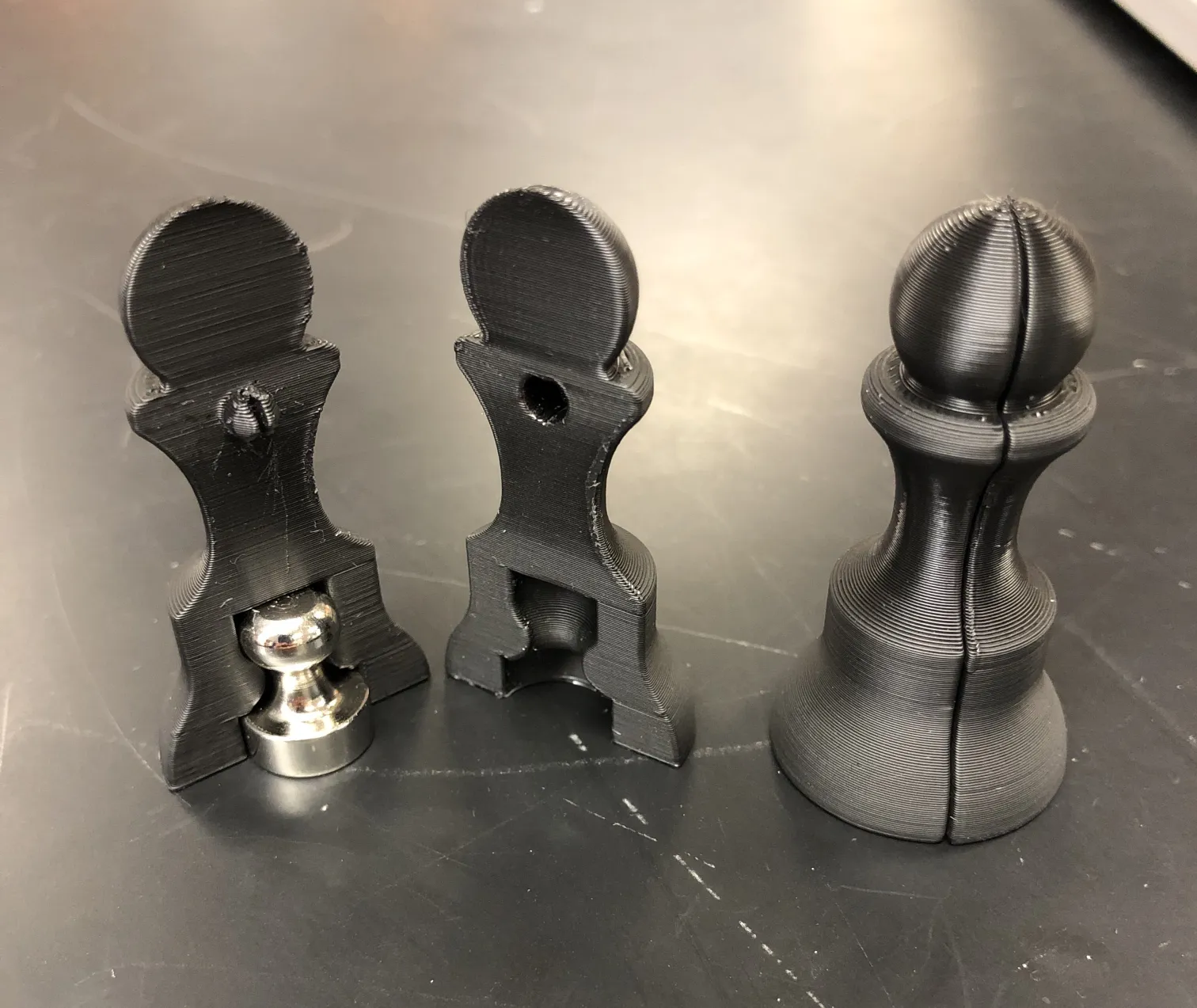 magnets inside of chess pawns